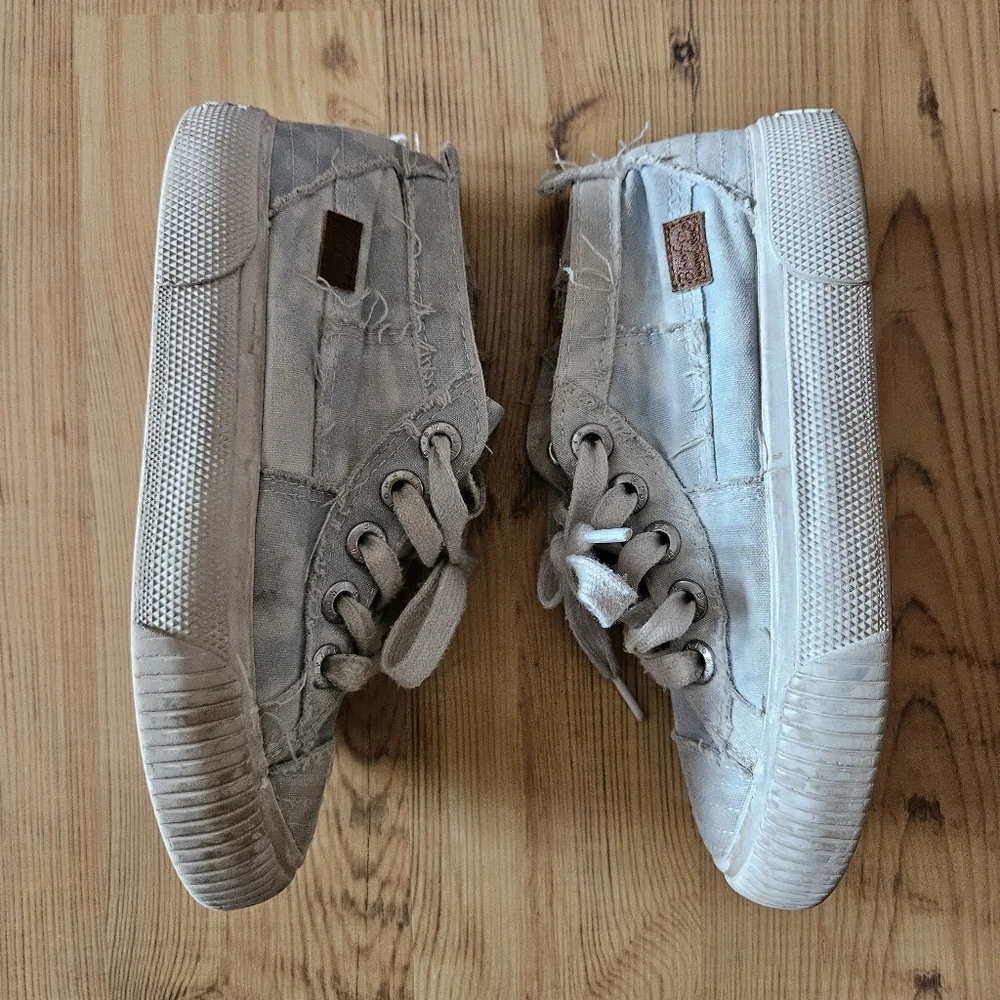 Blowfish Girls Hi-top Sneakers - Picture 2 of 9